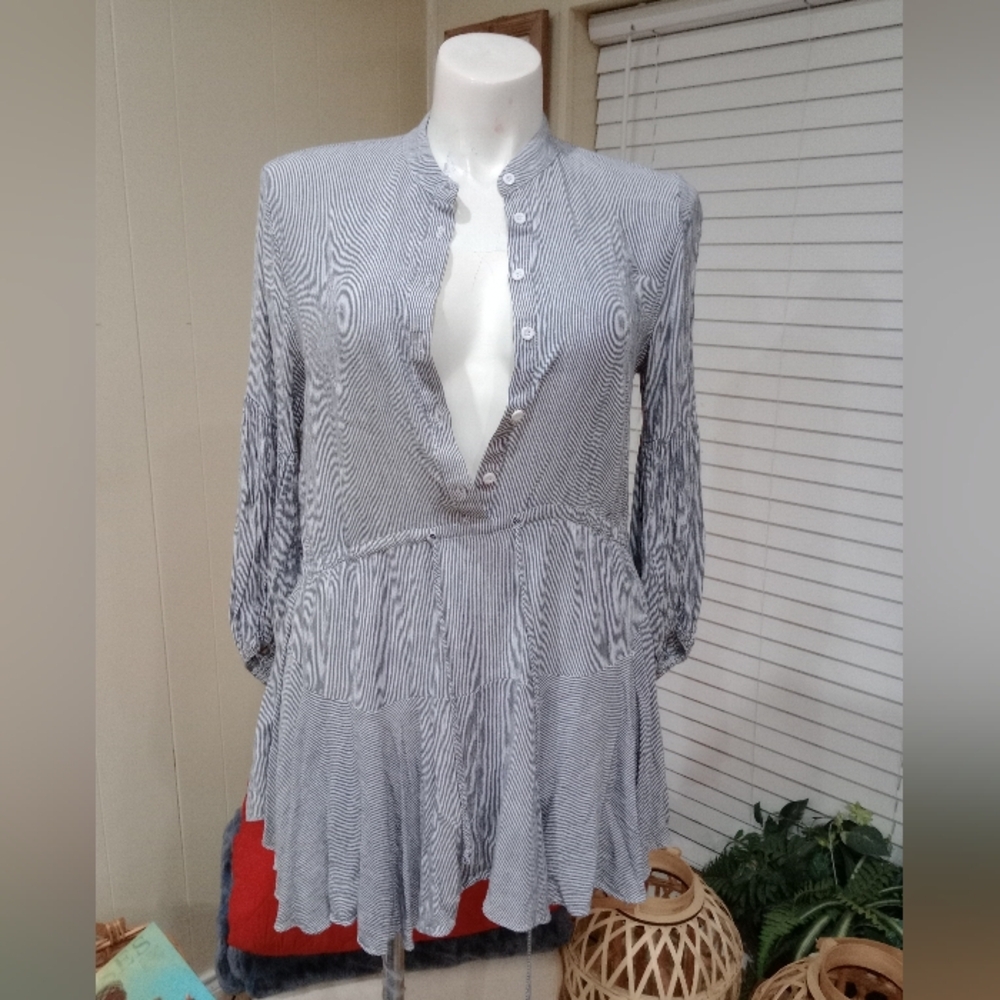 H&M Striped Button-Up Dress - Picture 13 of 15